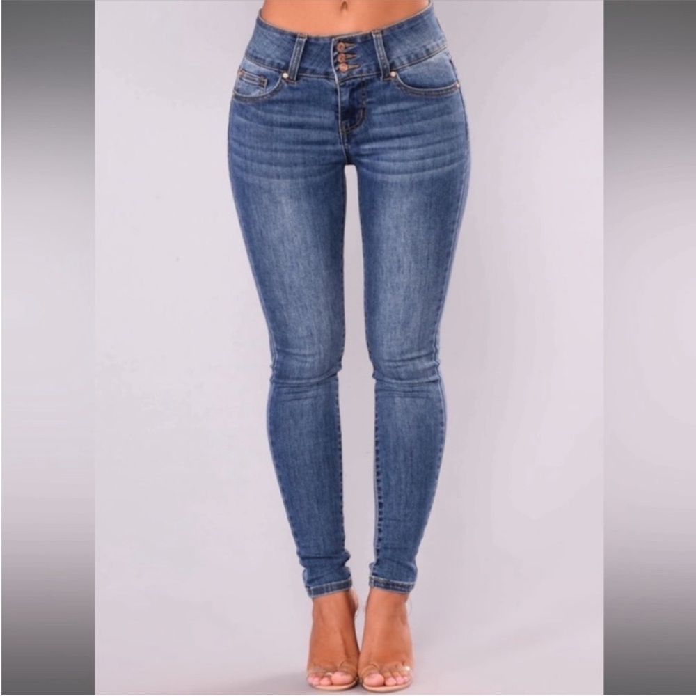 NWT Fashion Nova High Waisted skinny jeans